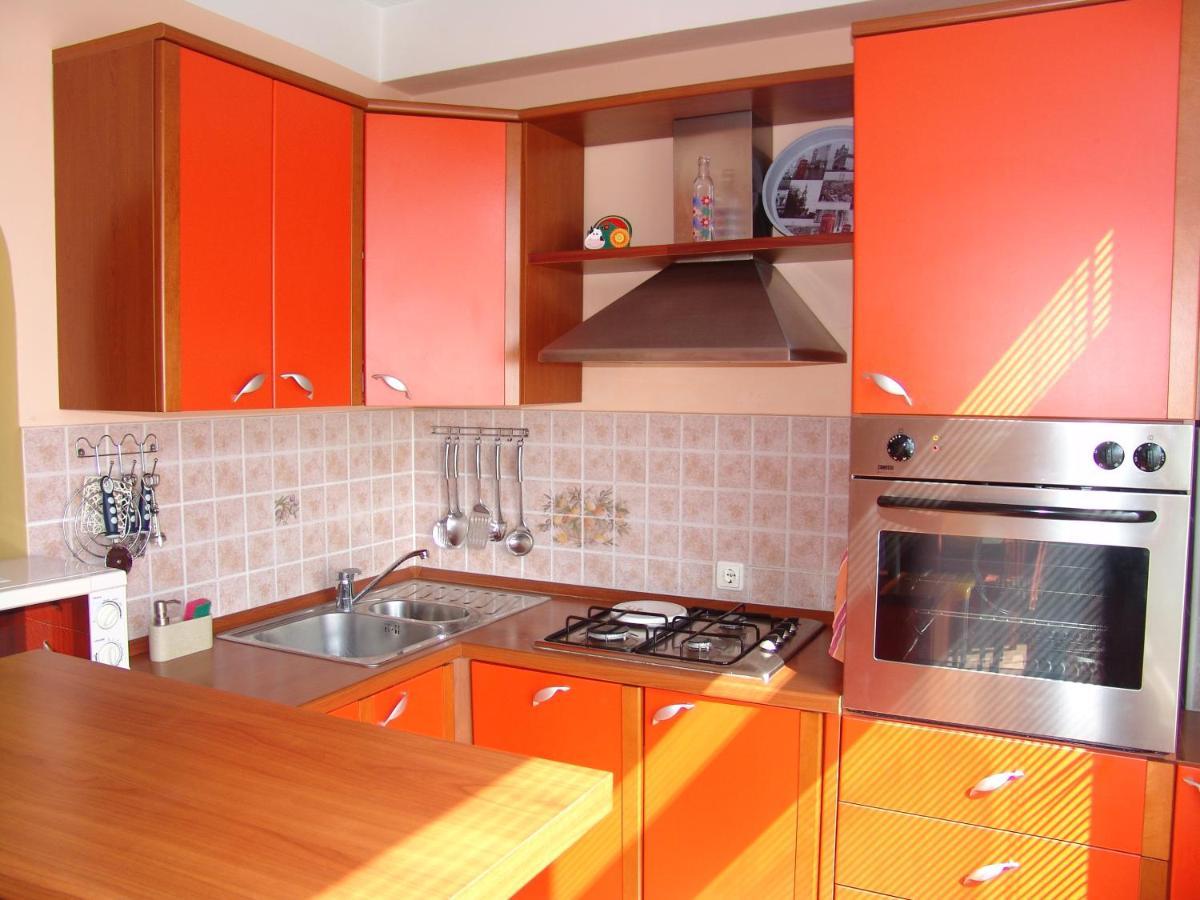 Apartments Bozica Кърк Екстериор снимка